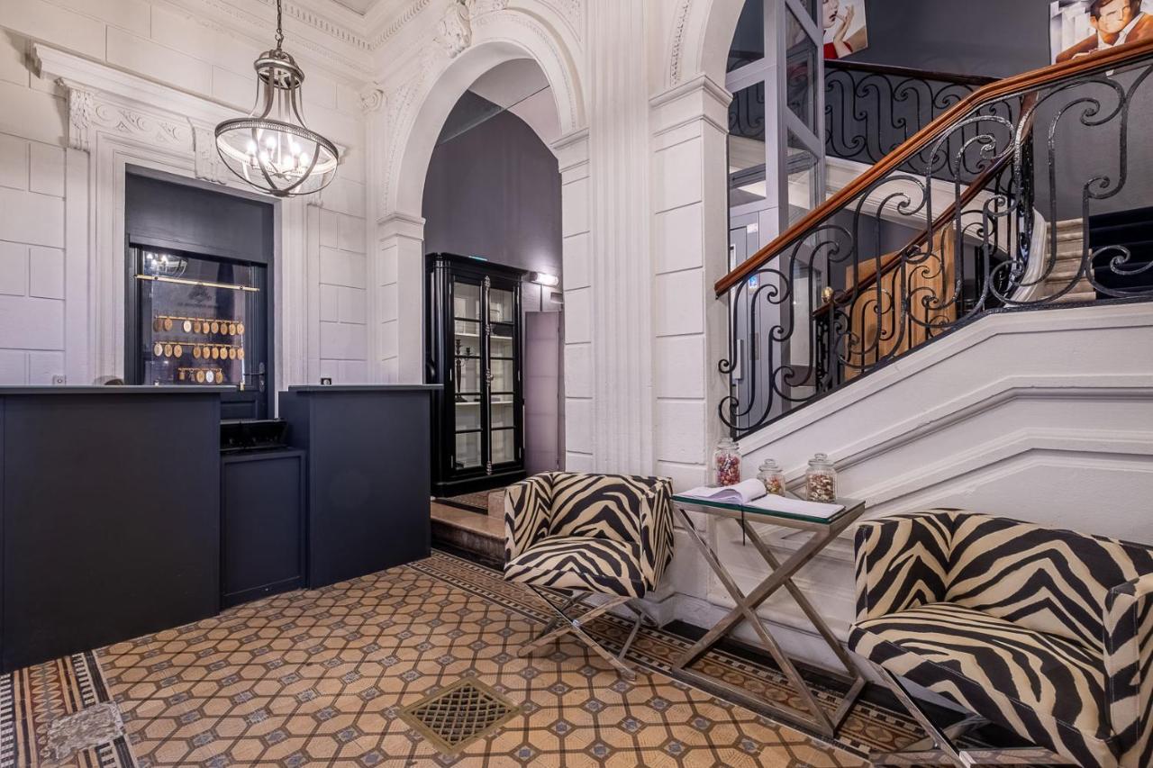 Le Boutique Hotel&Spa Bordeaux Extérieur photo The interior of the hotel