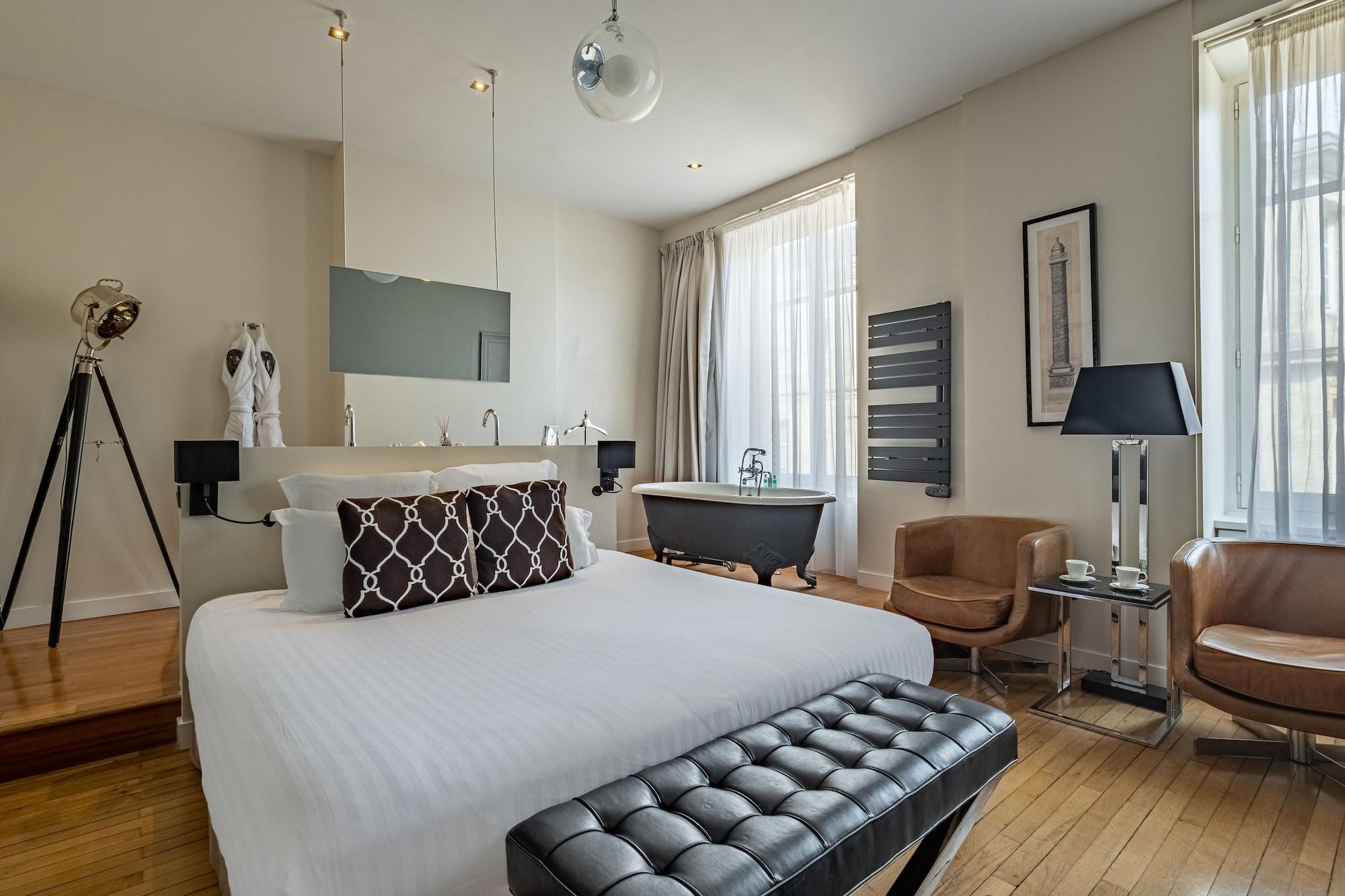 Le Boutique Hotel&Spa Bordeaux Extérieur photo A suite at the Hotel du Pont