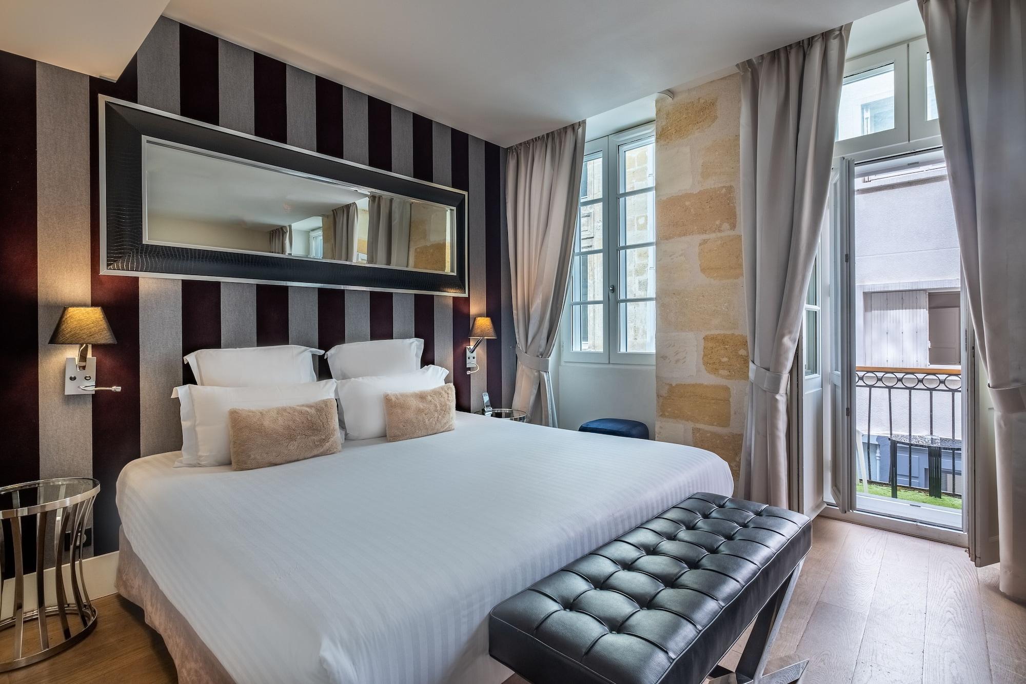 Le Boutique Hotel&Spa Bordeaux Extérieur photo Deluxe room
